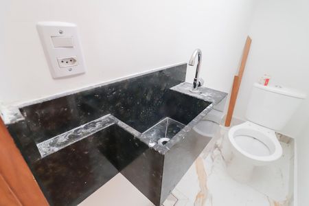 Casa à venda com 116m², 3 quartos e 2 vagasLavabo