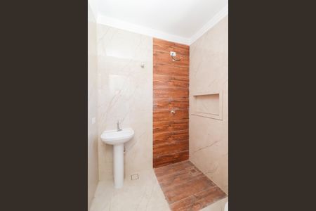 Casa à venda com 116m², 3 quartos e 2 vagasBanheiro da Suíte