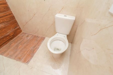Casa à venda com 116m², 3 quartos e 2 vagasBanheiro da Suíte