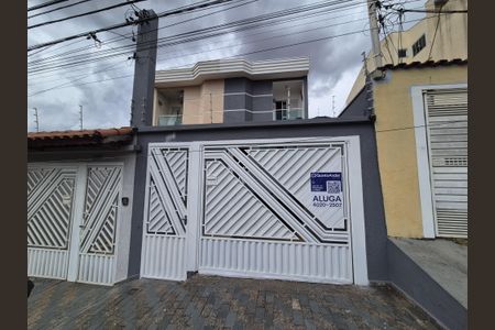 Casa para alugar com 191m², 3 quartos e 4 vagas Casa para alugar com 191m², 3 quartos e 4 vagasFachada
