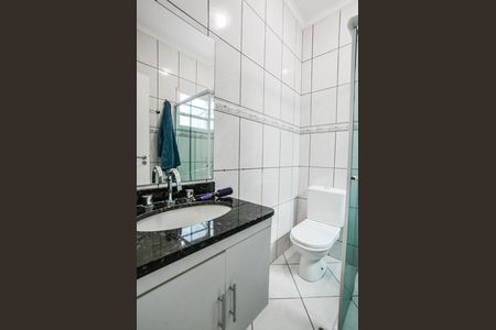 Casa para alugar com 191m², 3 quartos e 4 vagas Casa para alugar com 191m², 3 quartos e 4 vagasBanheiro da Suíte 2