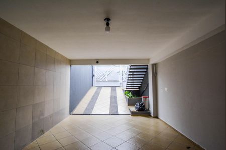 Casa para alugar com 191m², 3 quartos e 4 vagas Casa para alugar com 191m², 3 quartos e 4 vagasGaragem