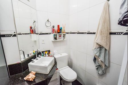 Casa para alugar com 191m², 3 quartos e 4 vagas Casa para alugar com 191m², 3 quartos e 4 vagasBanheiro da Suíte 1
