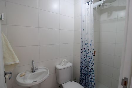 Apartamento para alugar com 32m², 2 quartos e sem vaga Apartamento para alugar com 32m², 2 quartos e sem vagaBanheiro