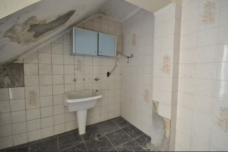 Casa para alugar com 327m², 4 quartos e 6 vagasÁrea de Serviço