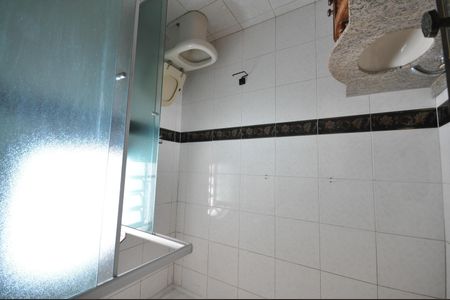 Casa para alugar com 327m², 4 quartos e 6 vagasBanheiro da Suíte 2