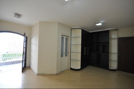 Casa para alugar com 327m², 4 quartos e 6 vagasSuíte 1