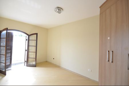 Casa para alugar com 327m², 4 quartos e 6 vagasQuarto 3