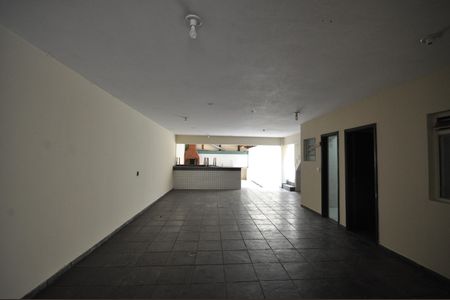 Casa para alugar com 327m², 4 quartos e 6 vagasGaragem