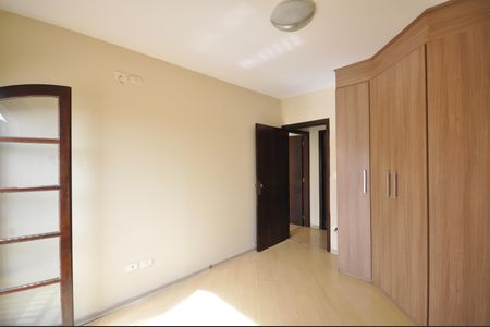 Casa para alugar com 327m², 4 quartos e 6 vagasQuarto 4