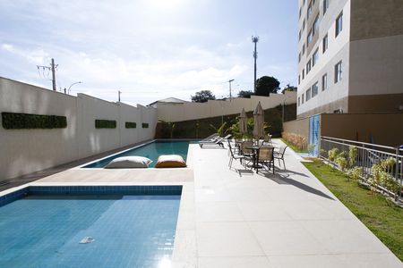 Apartamento para alugar com 55m², 2 quartos e sem vagaÁrea comum
