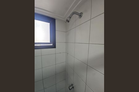 Apartamento para alugar com 80m², 3 quartos e 1 vagachuveiro 