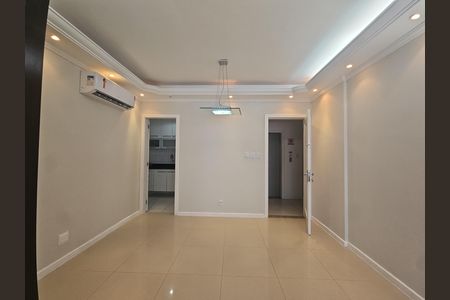 Apartamento para alugar com 80m², 3 quartos e 1 vagasala