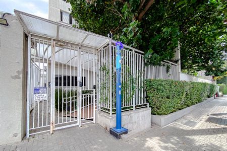 Apartamento para alugar com 33m², 1 quarto e sem vaga Apartamento para alugar com 33m², 1 quarto e sem vagaFachada - Plaquinha