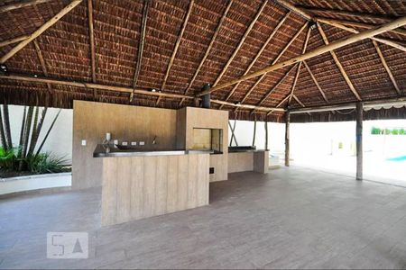 Apartamento à venda com 220m², 3 quartos e 3 vagas Apartamento à venda com 220m², 3 quartos e 3 vagasÁrea comum - Churrasqueira