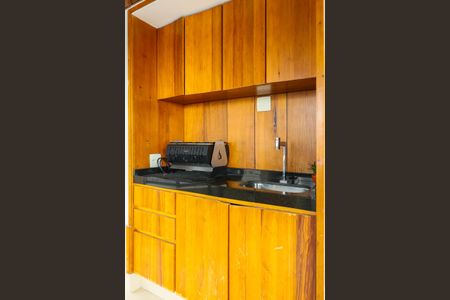 Apartamento à venda com 220m², 3 quartos e 3 vagas Apartamento à venda com 220m², 3 quartos e 3 vagasVaranda da Sala