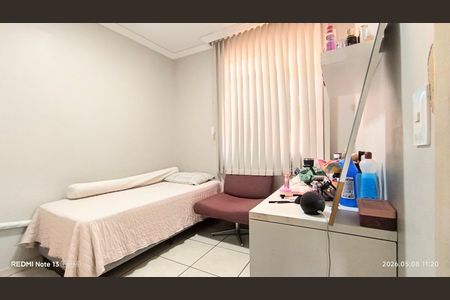 Casa à venda com 105m², 3 quartos e 1 vaga