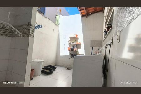 Casa à venda com 105m², 3 quartos e 1 vaga