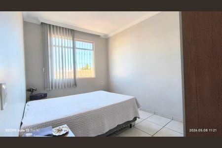 Casa à venda com 105m², 3 quartos e 1 vaga