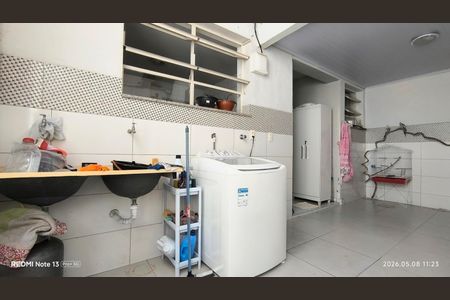 Casa à venda com 105m², 3 quartos e 1 vaga
