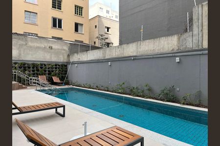 Apartamento para alugar com 26m², 1 quarto e sem vaga Apartamento para alugar com 26m², 1 quarto e sem vagaÁrea comum - Piscina