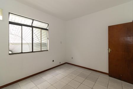 Casa para alugar com 150m², 3 quartos e 3 vagas Casa para alugar com 150m², 3 quartos e 3 vagasQuarto 1