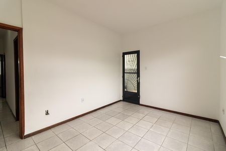 Casa para alugar com 150m², 3 quartos e 3 vagas Casa para alugar com 150m², 3 quartos e 3 vagasQuarto 2
