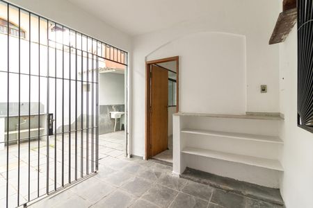 Casa para alugar com 150m², 3 quartos e 3 vagas Casa para alugar com 150m², 3 quartos e 3 vagasÁrea de serviço