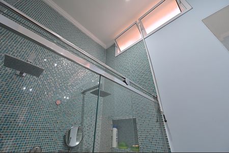 Casa à venda com 120m², 3 quartos e 2 vagasBanheiro da Suíte