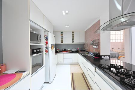 Casa à venda com 120m², 3 quartos e 2 vagasCozinha