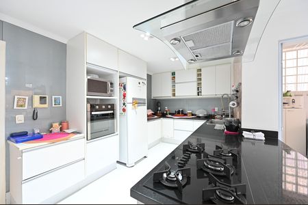 Casa à venda com 120m², 3 quartos e 2 vagasCozinha