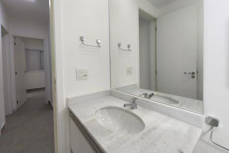 Apartamento para alugar com 80m², 3 quartos e 1 vaga Apartamento para alugar com 80m², 3 quartos e 1 vagaBanheiro Social