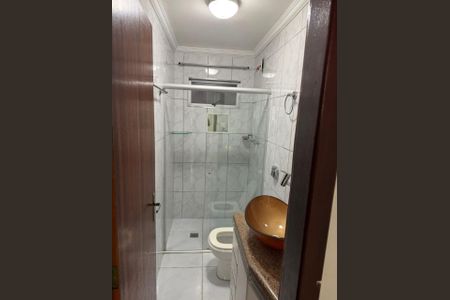 Casa à venda com 100m², 2 quartos e 2 vagas Casa à venda com 100m², 2 quartos e 2 vagasBanheiro