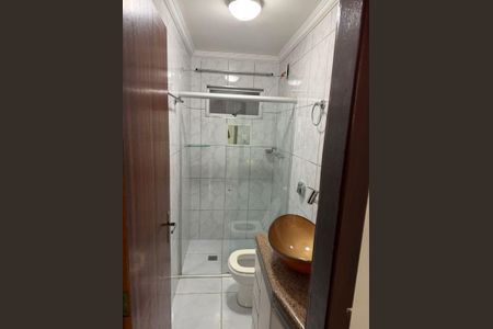 Casa à venda com 100m², 2 quartos e 2 vagas Casa à venda com 100m², 2 quartos e 2 vagasBanheiro