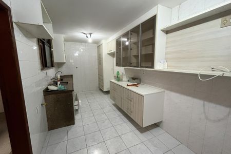 Apartamento à venda com 140m², 3 quartos e 2 vagascozinha
