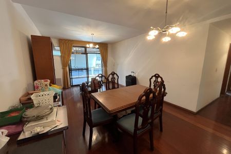 Apartamento à venda com 140m², 3 quartos e 2 vagasSala