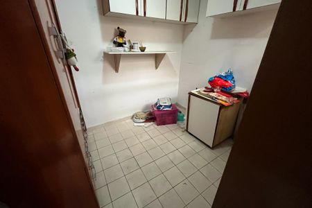 Apartamento à venda com 140m², 3 quartos e 2 vagasQuarto de Serviço