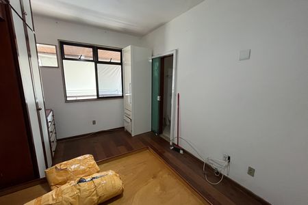 Apartamento à venda com 140m², 3 quartos e 2 vagasquarto 3