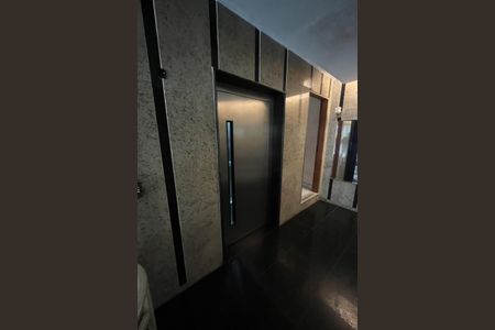 Apartamento à venda com 140m², 3 quartos e 2 vagaselevador