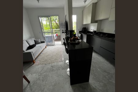 Sala de apartamento para alugar com 2 quartos, 58m² em Jardim Belizário, Cotia