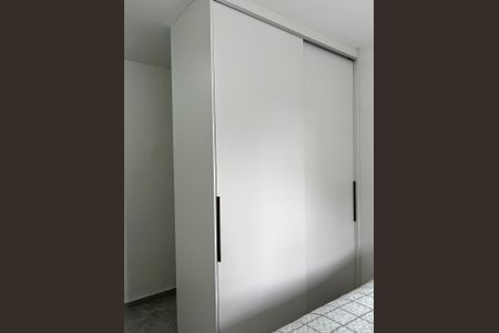 Quarto de apartamento para alugar com 2 quartos, 58m² em Jardim Belizário, Cotia
