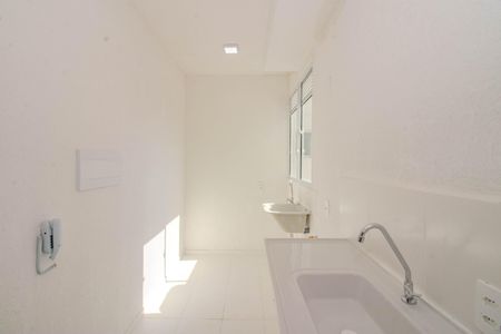 Apartamento à venda com 41m², 2 quartos e 1 vaga Apartamento à venda com 41m², 2 quartos e 1 vagaCozinha e Área de Serviço