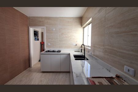Apartamento à venda com 142m², 3 quartos e 1 vagaCozinha 