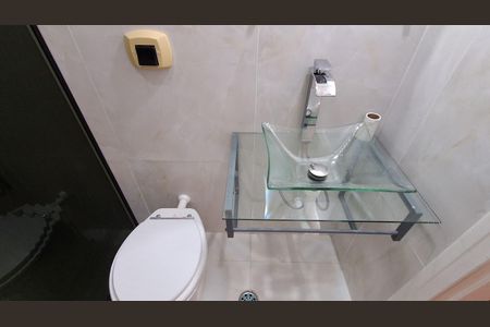 Apartamento à venda com 142m², 3 quartos e 1 vagaBanheiro Social 