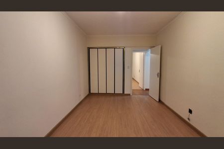Apartamento à venda com 142m², 3 quartos e 1 vagaSuíte 