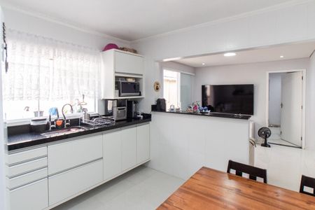 Casa à venda com 126m², 3 quartos e 2 vagasCozinha