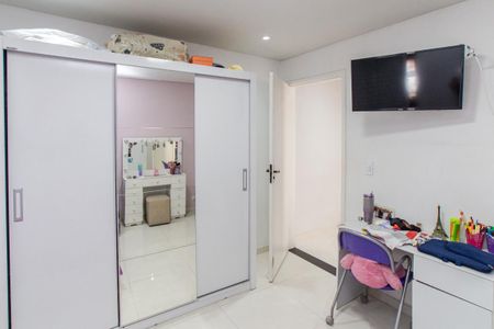 Casa à venda com 126m², 3 quartos e 2 vagasQuarto 2