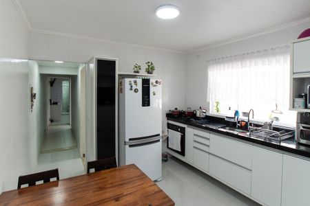 Casa à venda com 126m², 3 quartos e 2 vagasCozinha