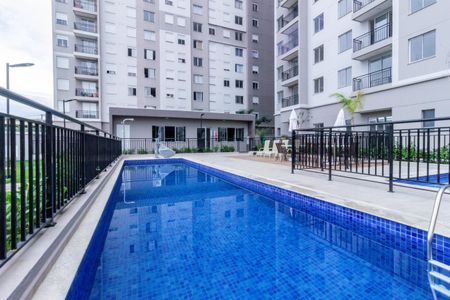 Apartamento para alugar com 32m², 2 quartos e sem vagaÁrea comum - Piscina