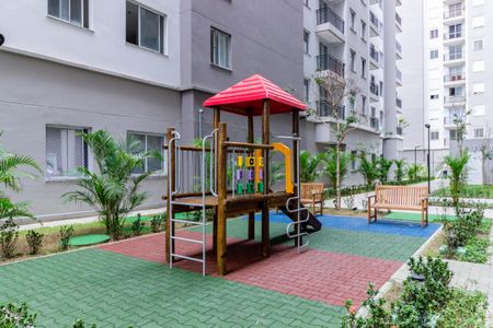 Apartamento para alugar com 32m², 2 quartos e sem vagaÁrea comum - Playground